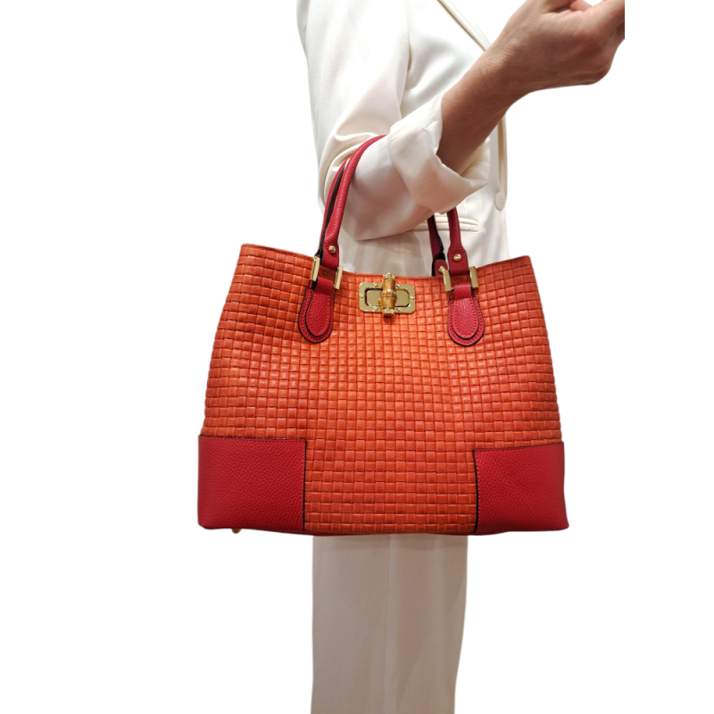 Elegantná dámska červená kožená kabelka AA00020