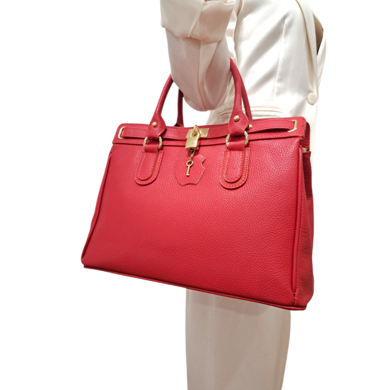 Elegantná dámska kožená kabelka AA00347