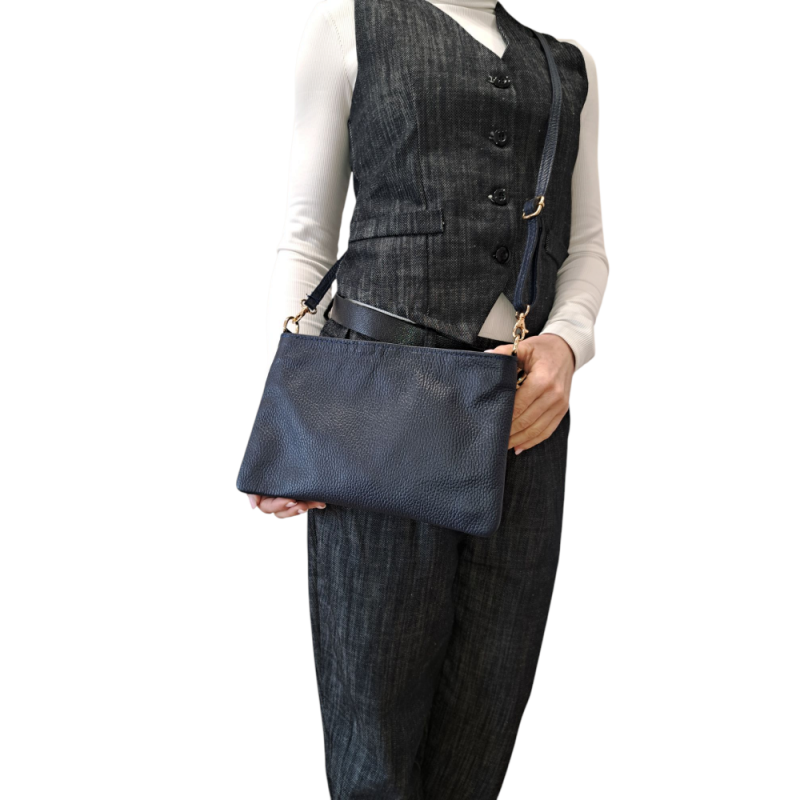 Tmavo modrá kožená kabelka AA00368